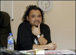 2547702-313415-groot