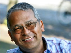 2856189-364593-groot