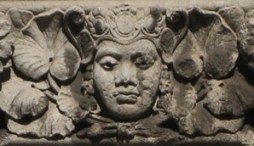 kneuterdijk1nederlandsehandelmijgevelrelieffotokroonwagtberghansen