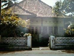 6a013484da3a19970c0148c7849305970c-250wi