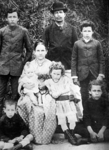 WFHillebrandt1900Soerakarta