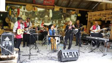 tamanindonesiapasarmakansept2015a